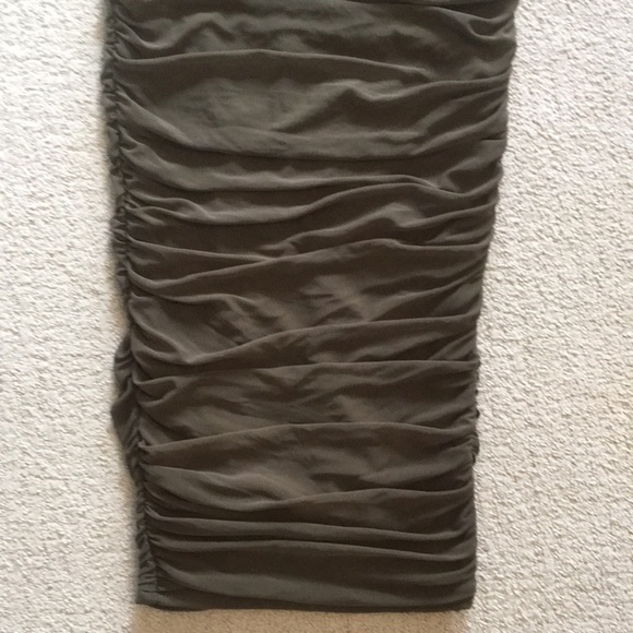 STUNNING Skirt & Top Set - Dark Green -XS - Like New - Picture 9 of 16